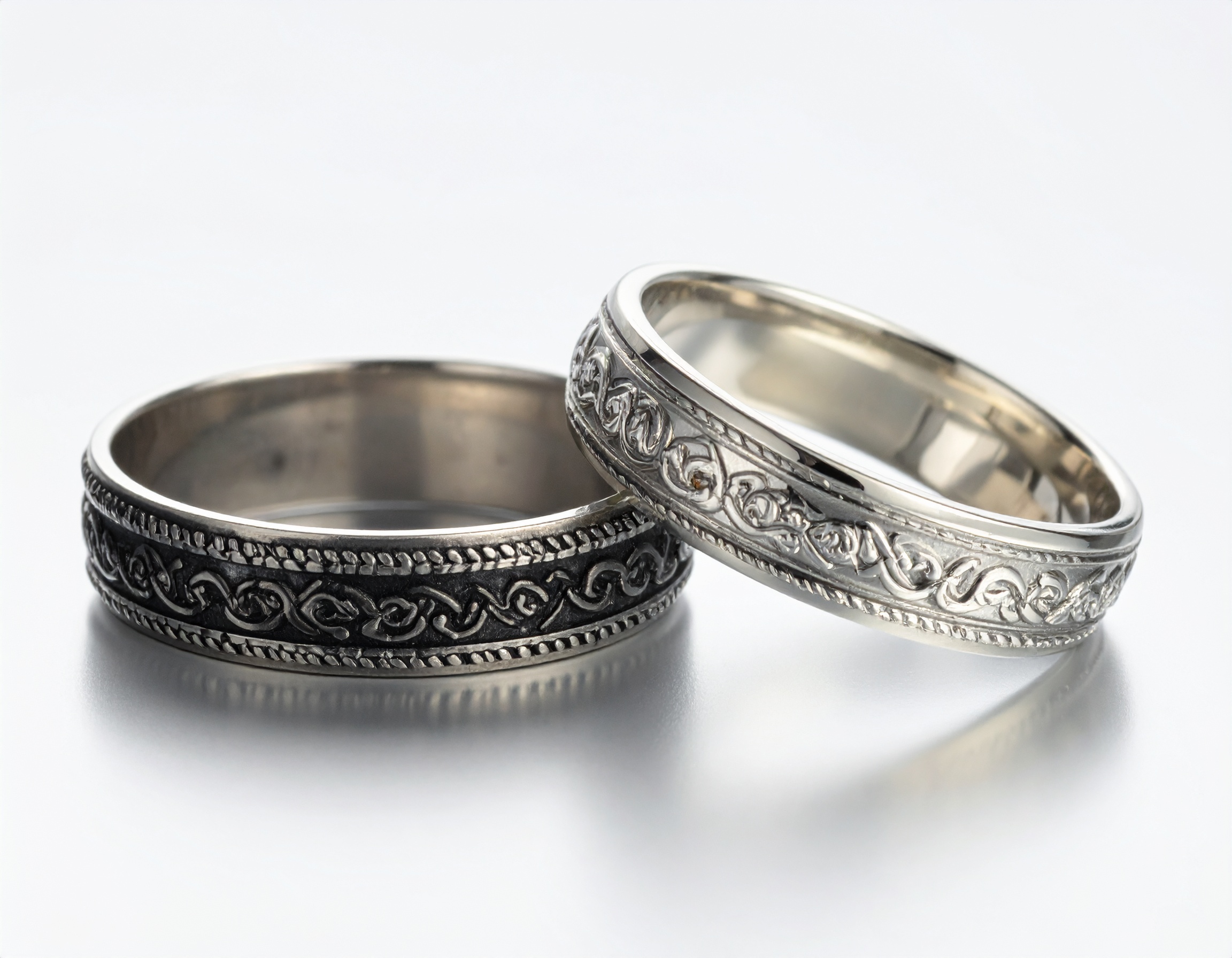 Home Firefly Split Macro Photograph Showing Two Identical Sterling Silver Rings Side By Side On A 446138