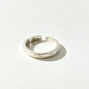 vintage carved ring